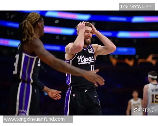 国王队与灰熊队激战至最后时刻上演绝杀精彩瞬间回顾